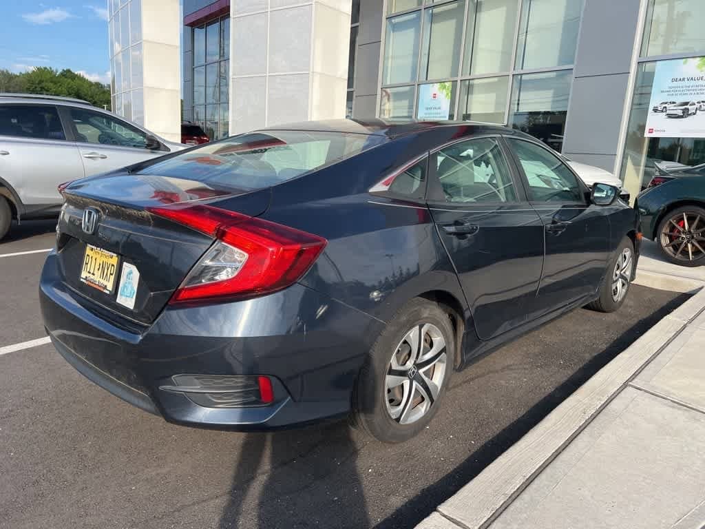 Thumbnail: 2018 Honda Civic - 3