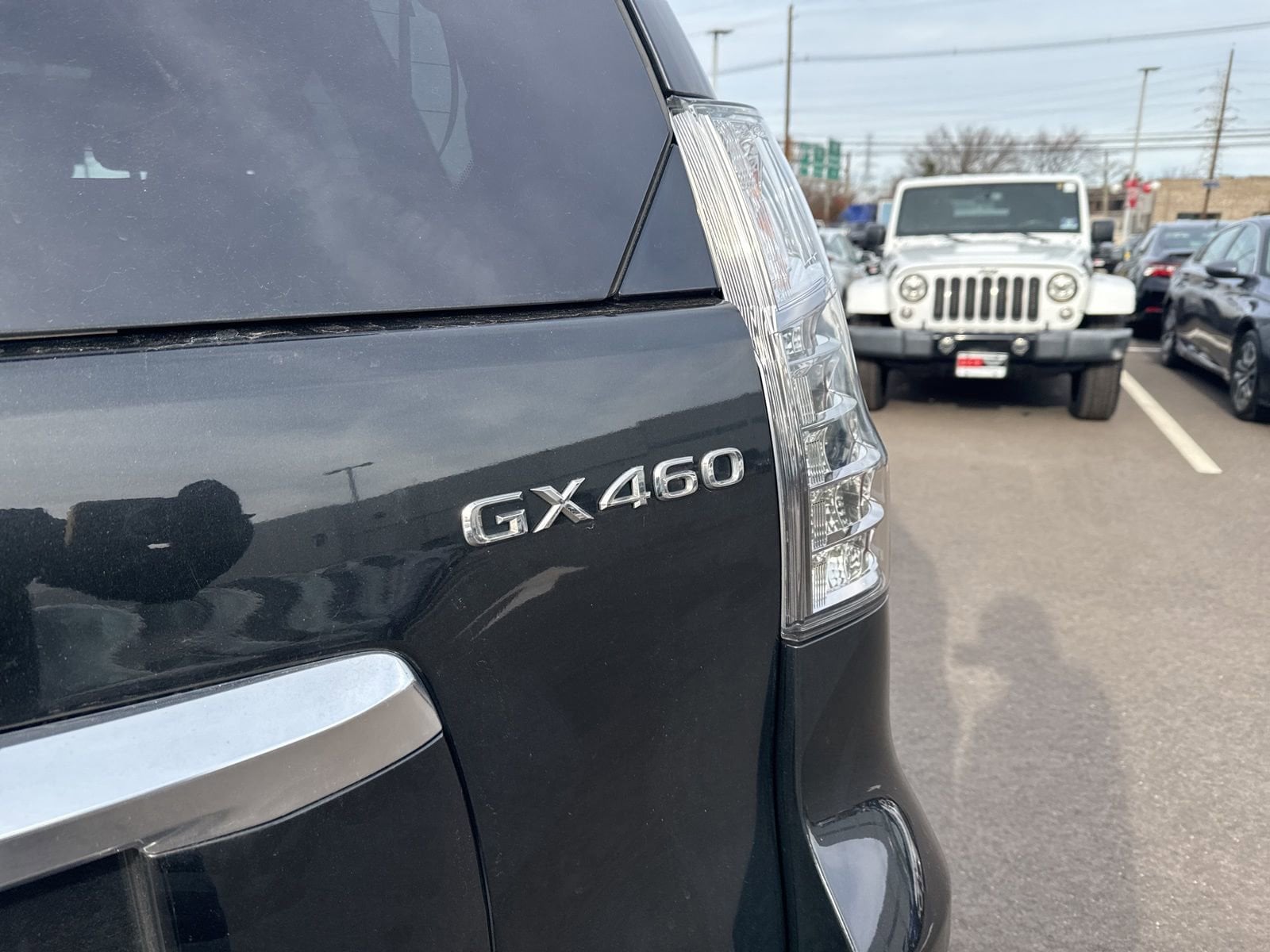 Thumbnail: 2023 Lexus GX - 16