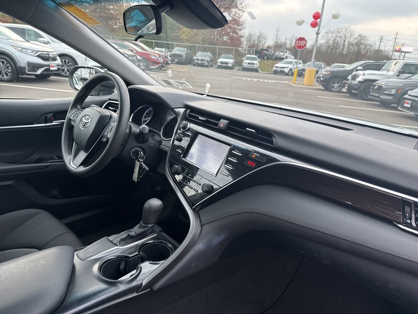 Thumbnail: 2018 Toyota Camry - 23