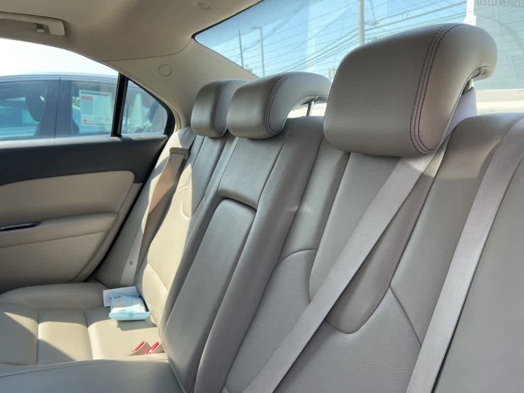Thumbnail: 2010 Ford Fusion - 19
