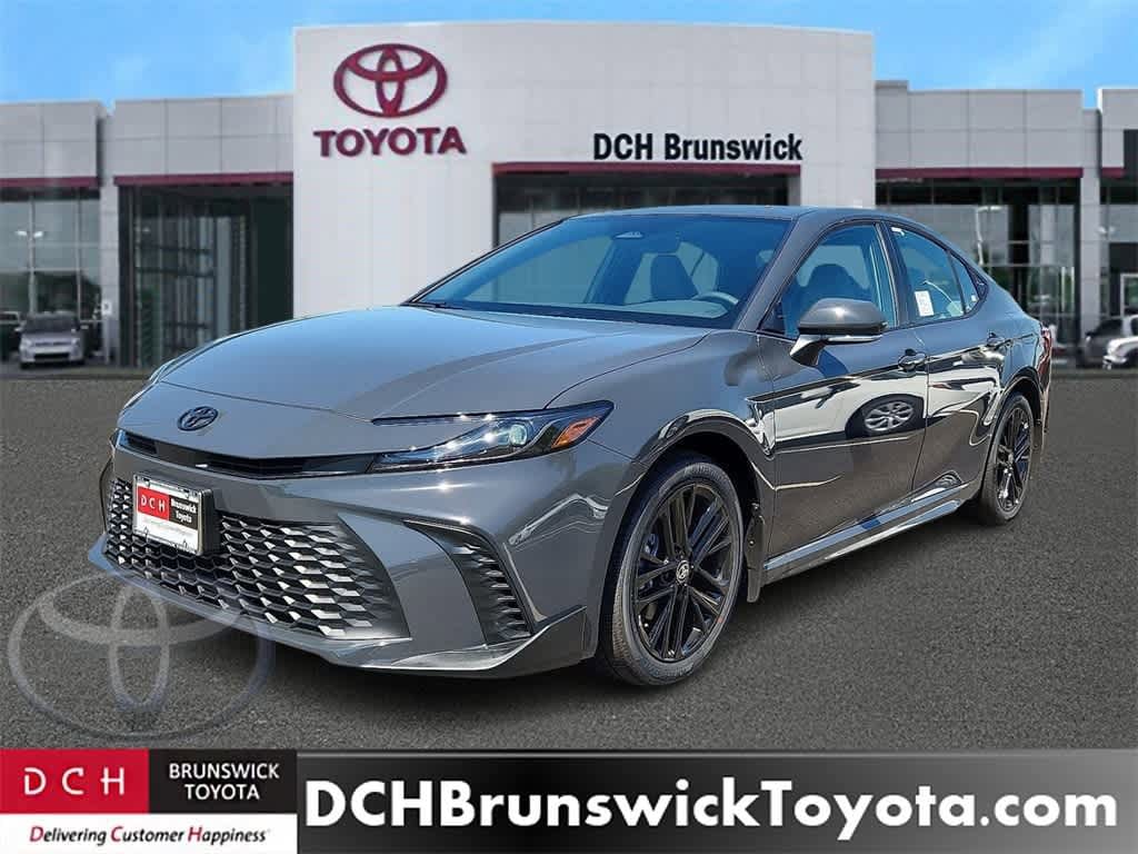 Thumbnail: 2025 Toyota Camry - 1