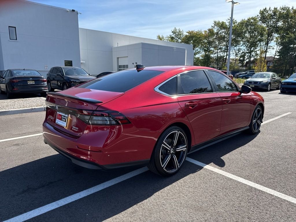 Thumbnail: 2024 Honda Accord - 6