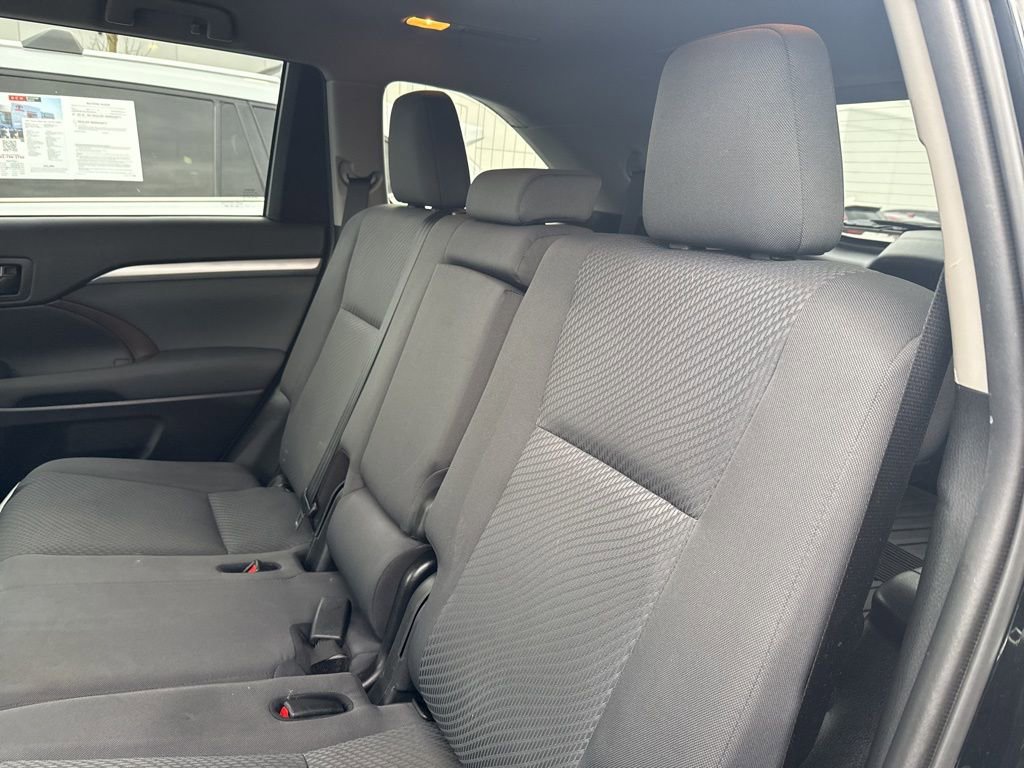 Thumbnail: 2019 Toyota Highlander - 26