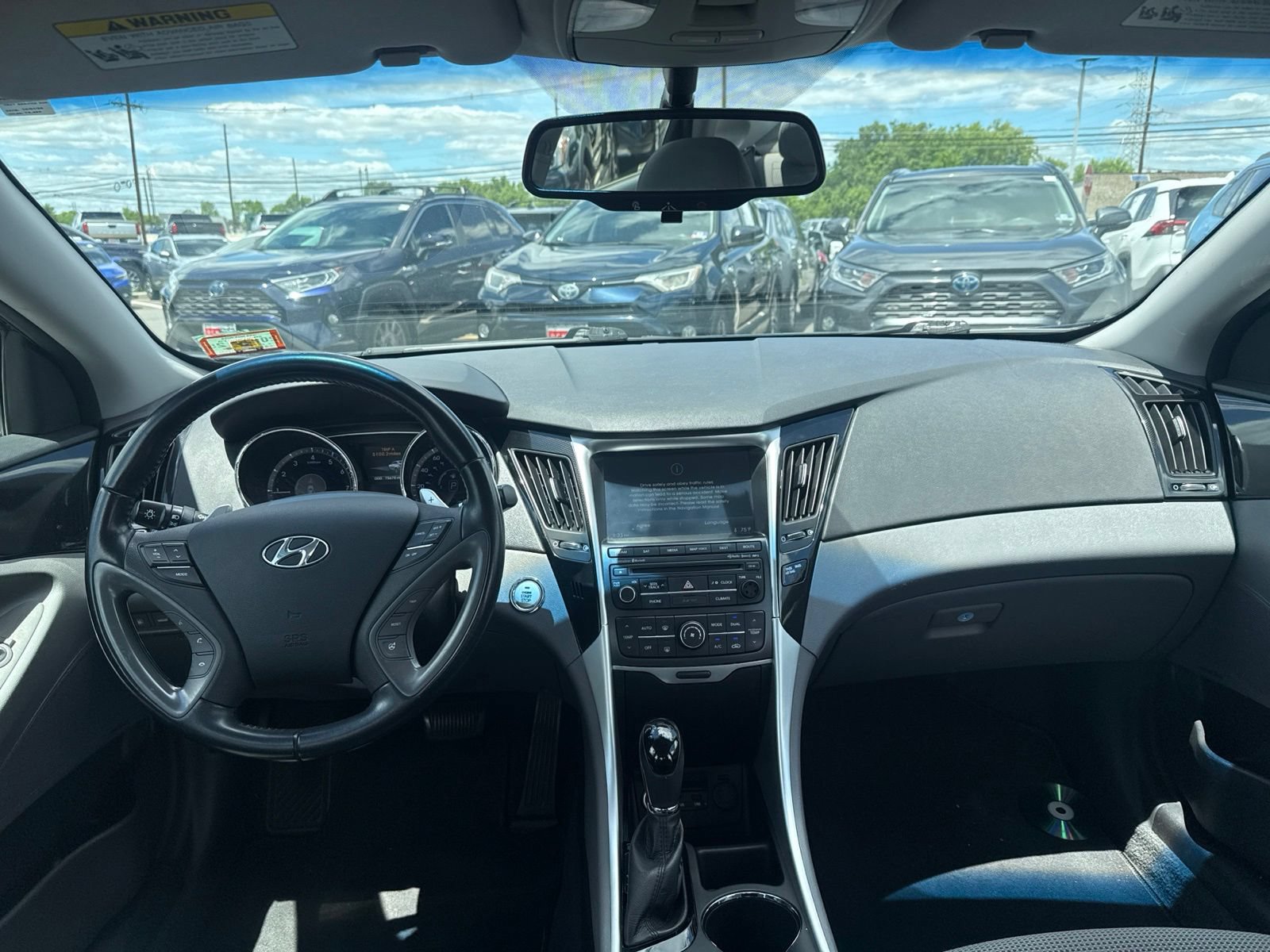 Thumbnail: 2014 Hyundai Sonata - 24