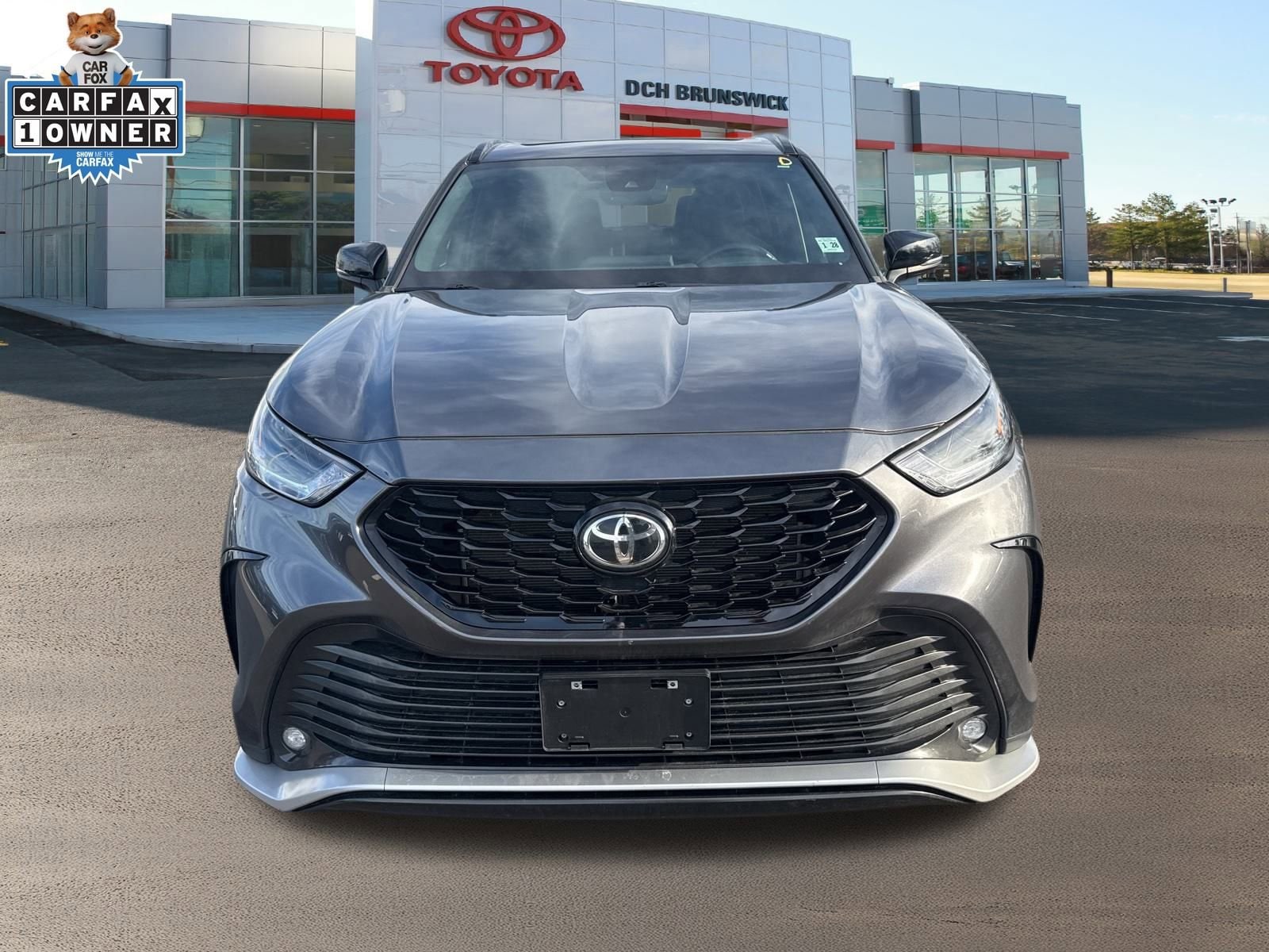 Thumbnail: 2023 Toyota Highlander - 2