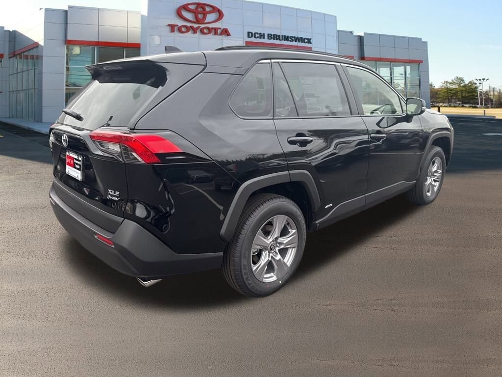 Thumbnail: 2025 Toyota RAV4 - 4