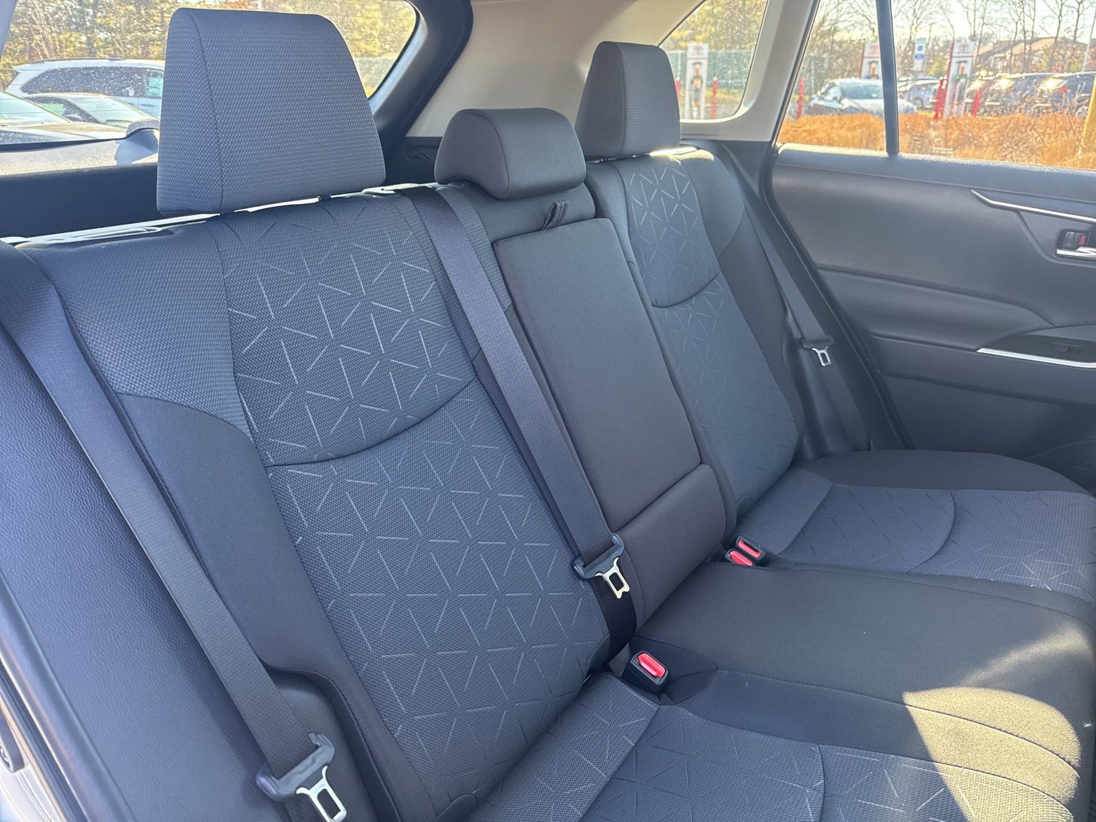 Thumbnail: 2025 Toyota RAV4 - 15