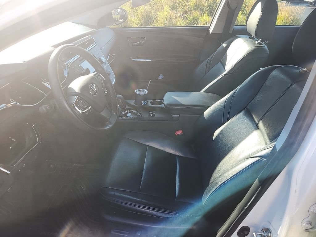 Thumbnail: 2014 Toyota Avalon - 13