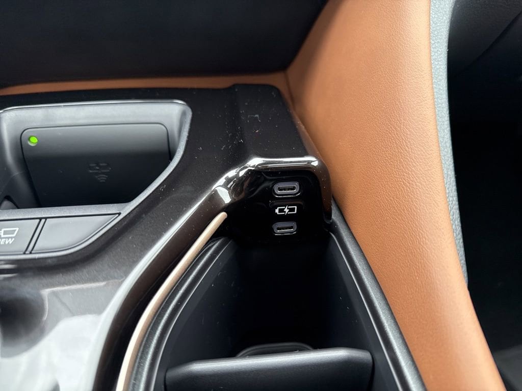 Thumbnail: 2025 Toyota Crown Signia - 22