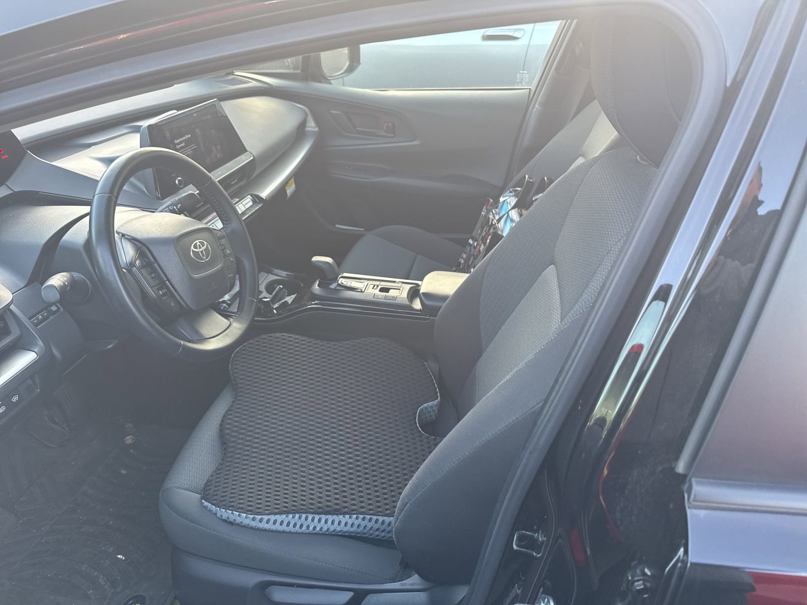 Thumbnail: 2024 Toyota Prius - 13