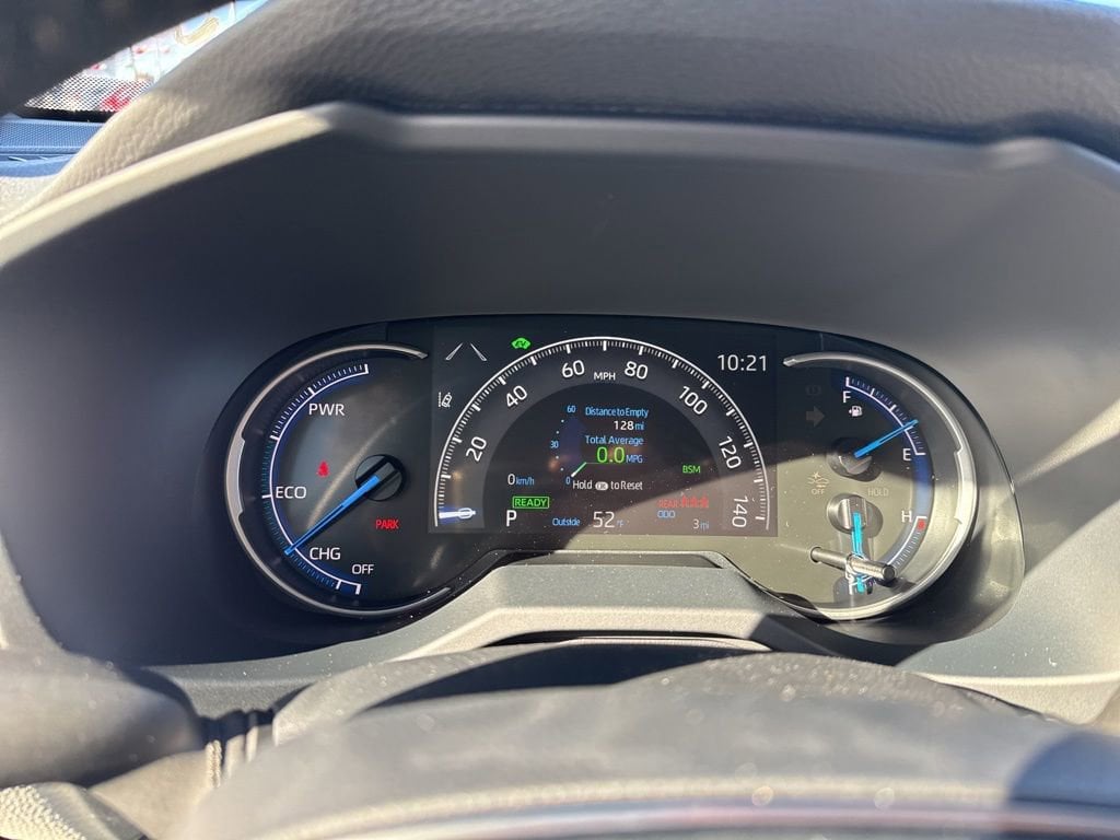 Thumbnail: 2025 Toyota RAV4 - 26