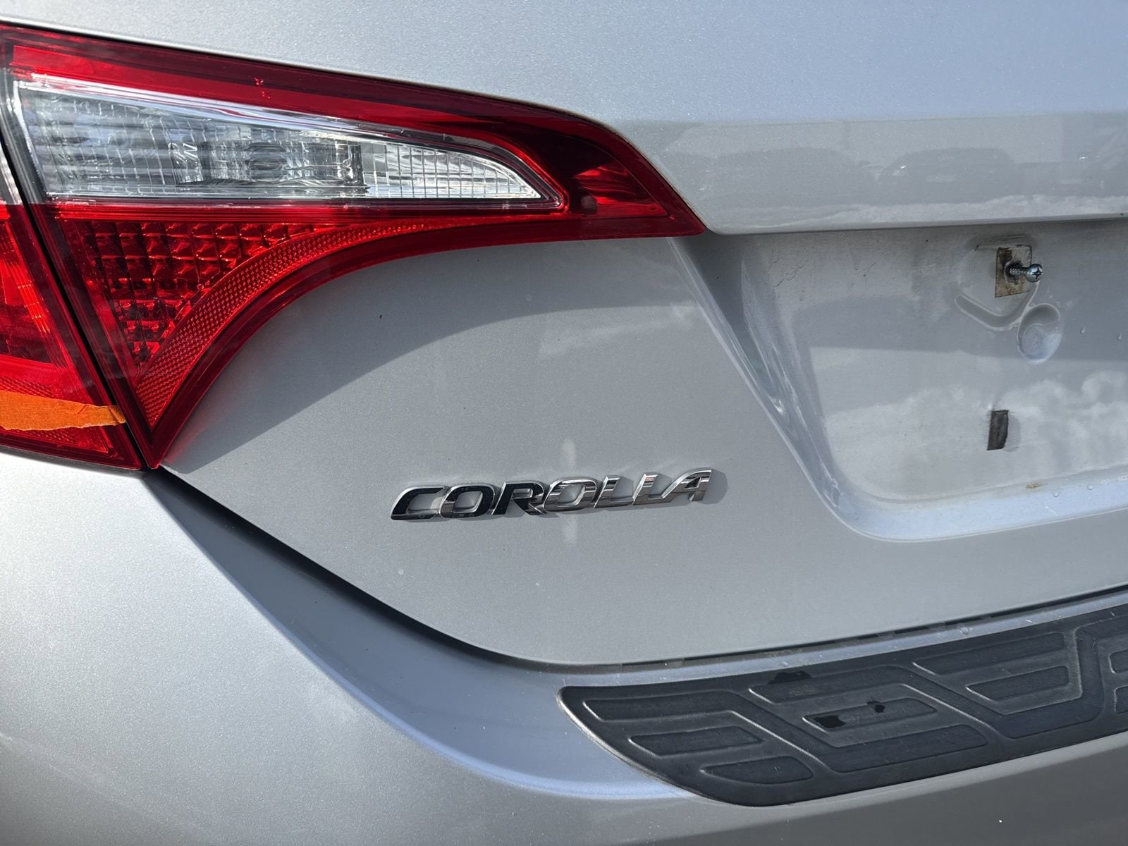 Thumbnail: 2015 Toyota Corolla - 15