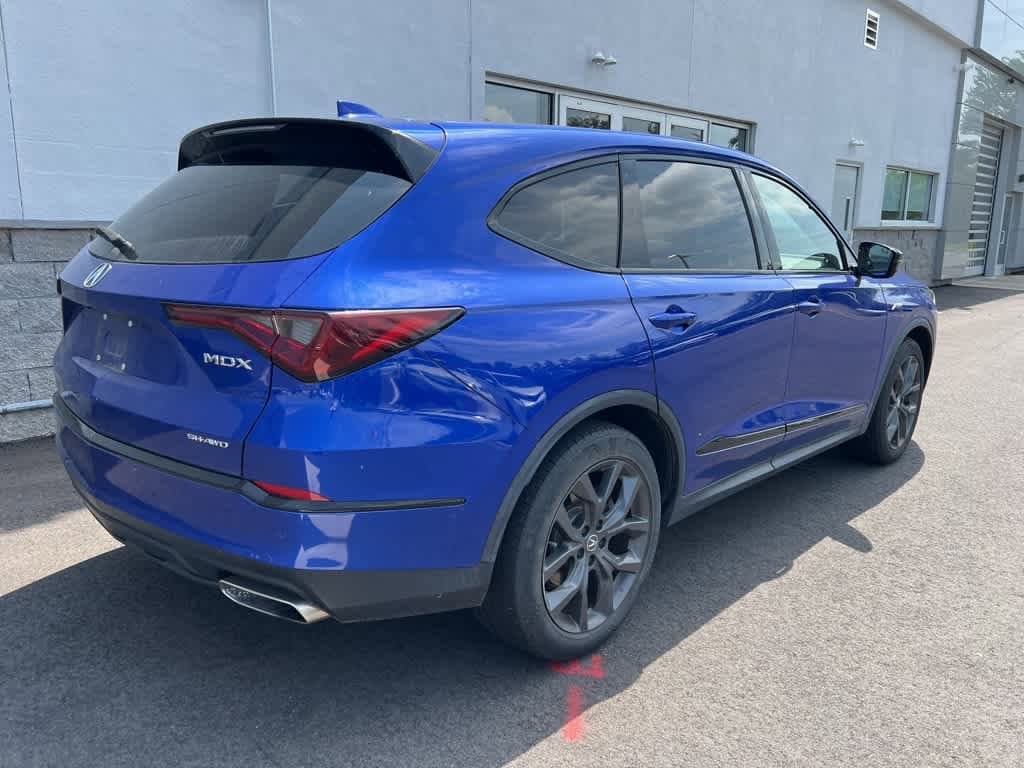 Thumbnail: 2022 Acura MDX - 3