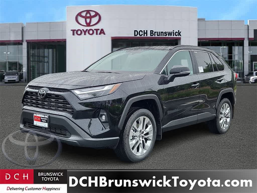 2025 Toyota RAV4 XLE Premium -
                  North Brunswick Township, NJ