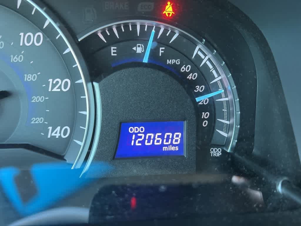 Thumbnail: 2013 Toyota Camry - 23