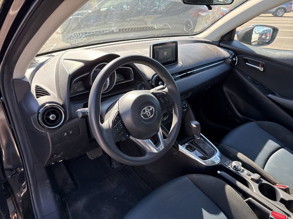Thumbnail: 2017 Toyota Yaris iA - 17