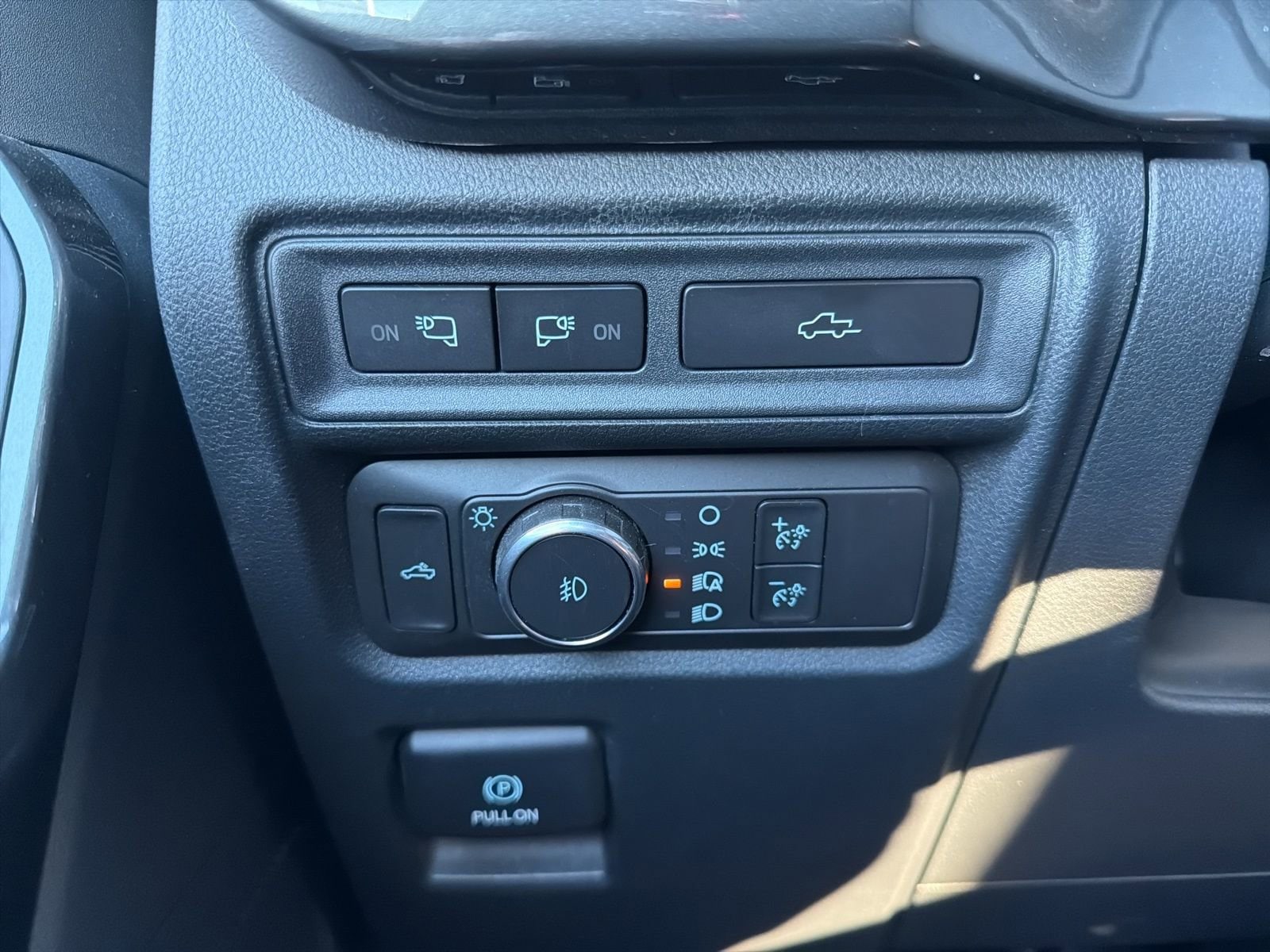 Thumbnail: 2021 Ford F-150 - 21