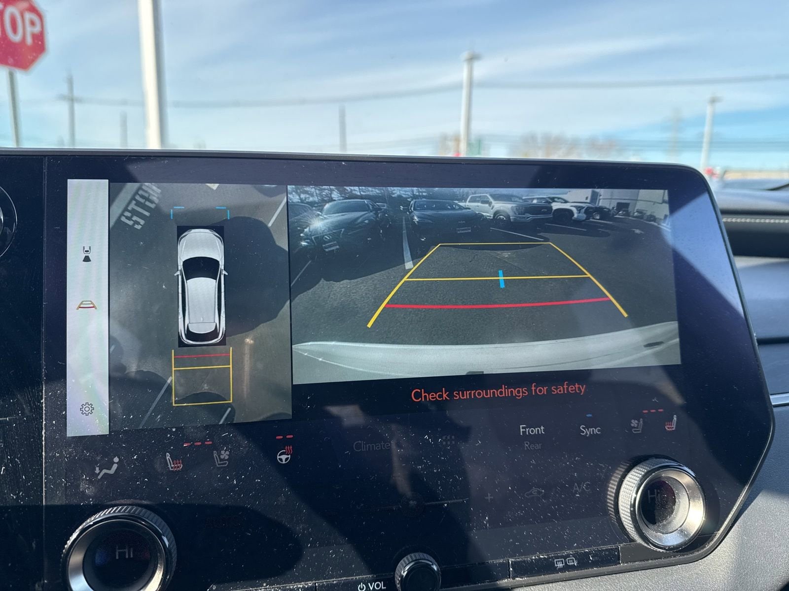 Thumbnail: 2023 Lexus RX - 25