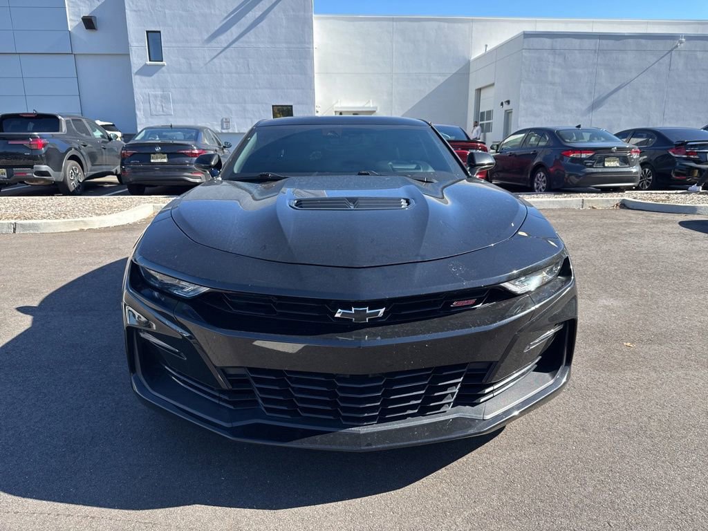 2021 Chevrolet Camaro 2SS photo 2