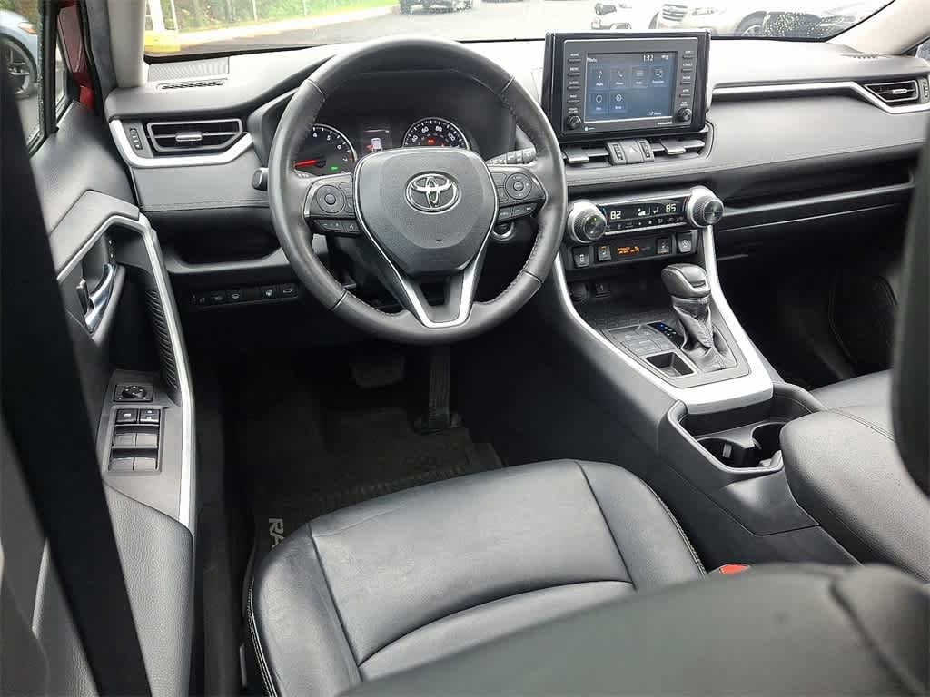 2021 Toyota RAV4 XLE Premium 15