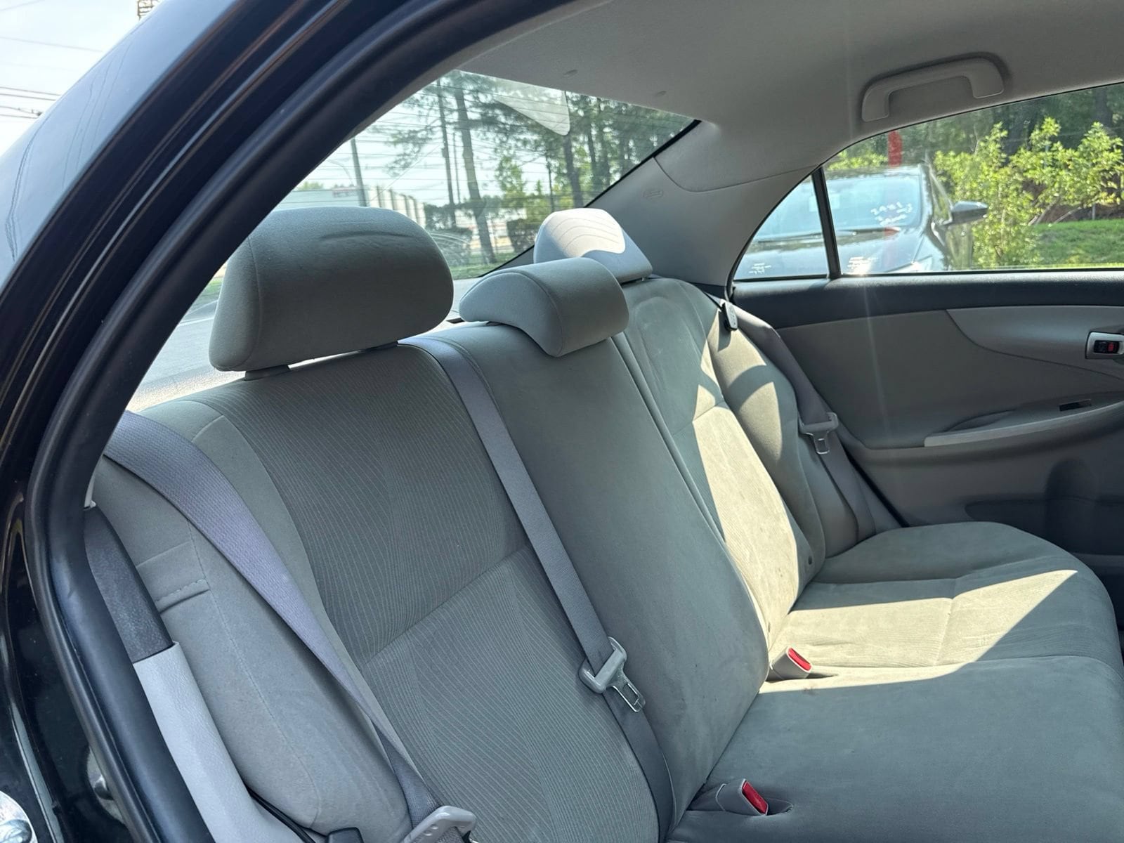 Thumbnail: 2011 Toyota Corolla - 23