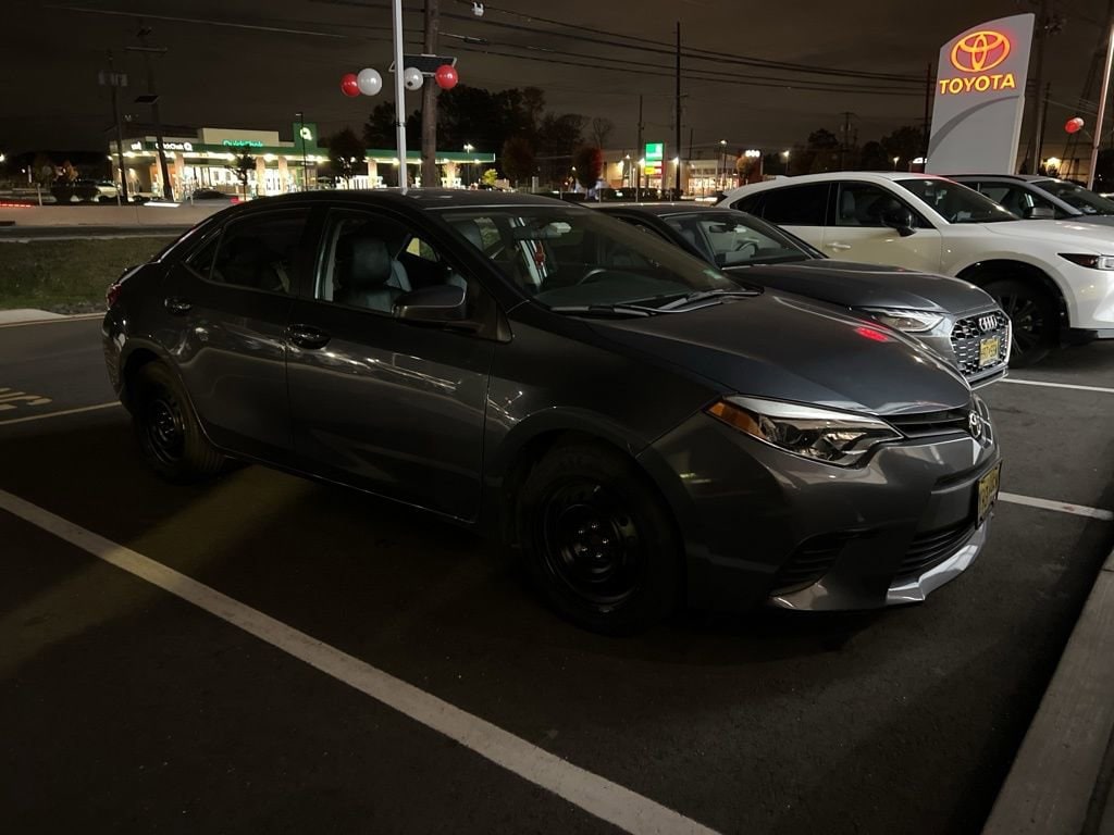 Used 2014 Toyota Corolla LE Sedan