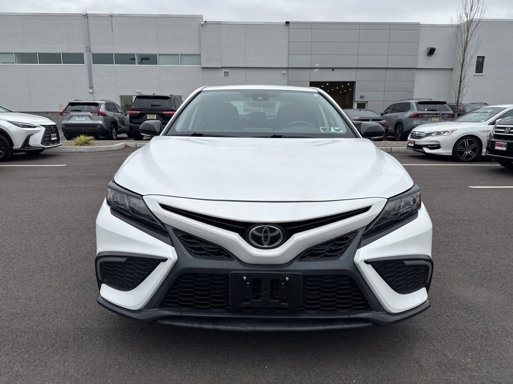 Used 2022 Toyota Camry SE Sedan