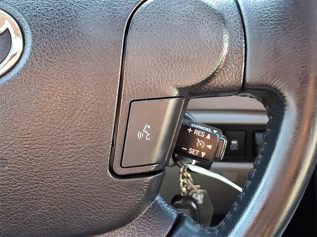 Thumbnail: 2010 Toyota Tundra - 28