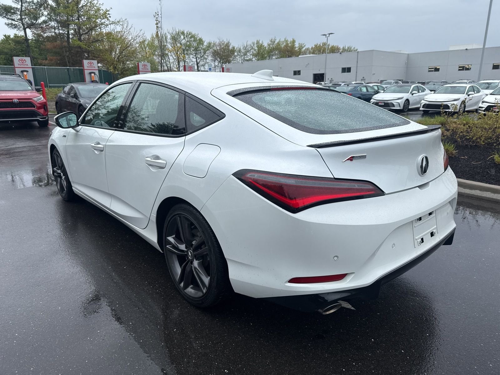 Thumbnail: 2023 Acura Integra - 13