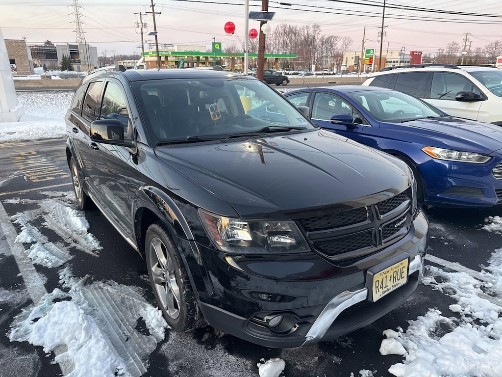 Used 2017 Dodge Journey Crossroad SUV