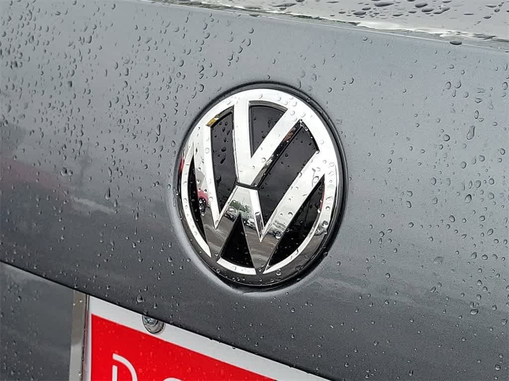 2015 Volkswagen Jetta S 32