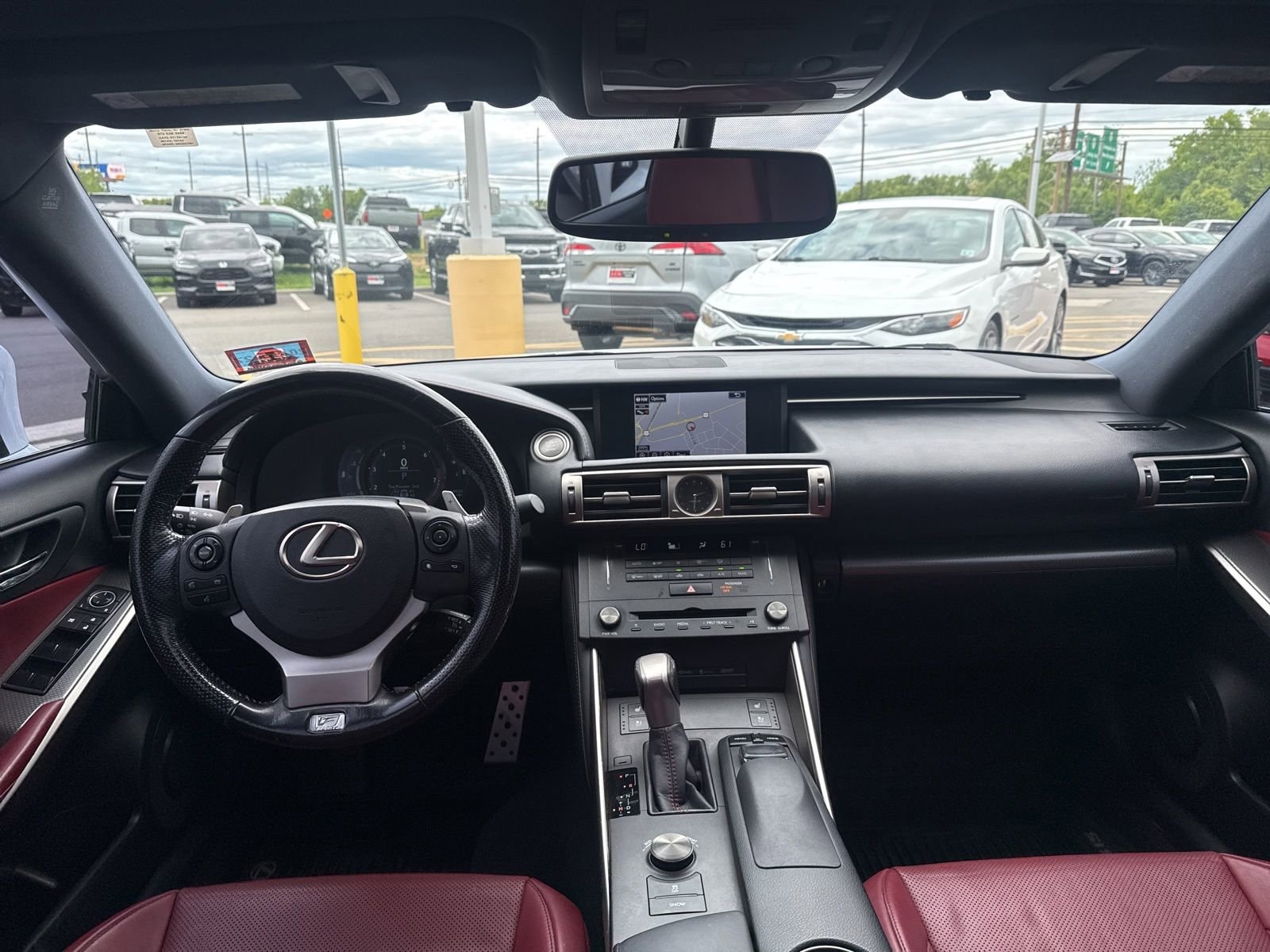 Thumbnail: 2016 Lexus IS - 27