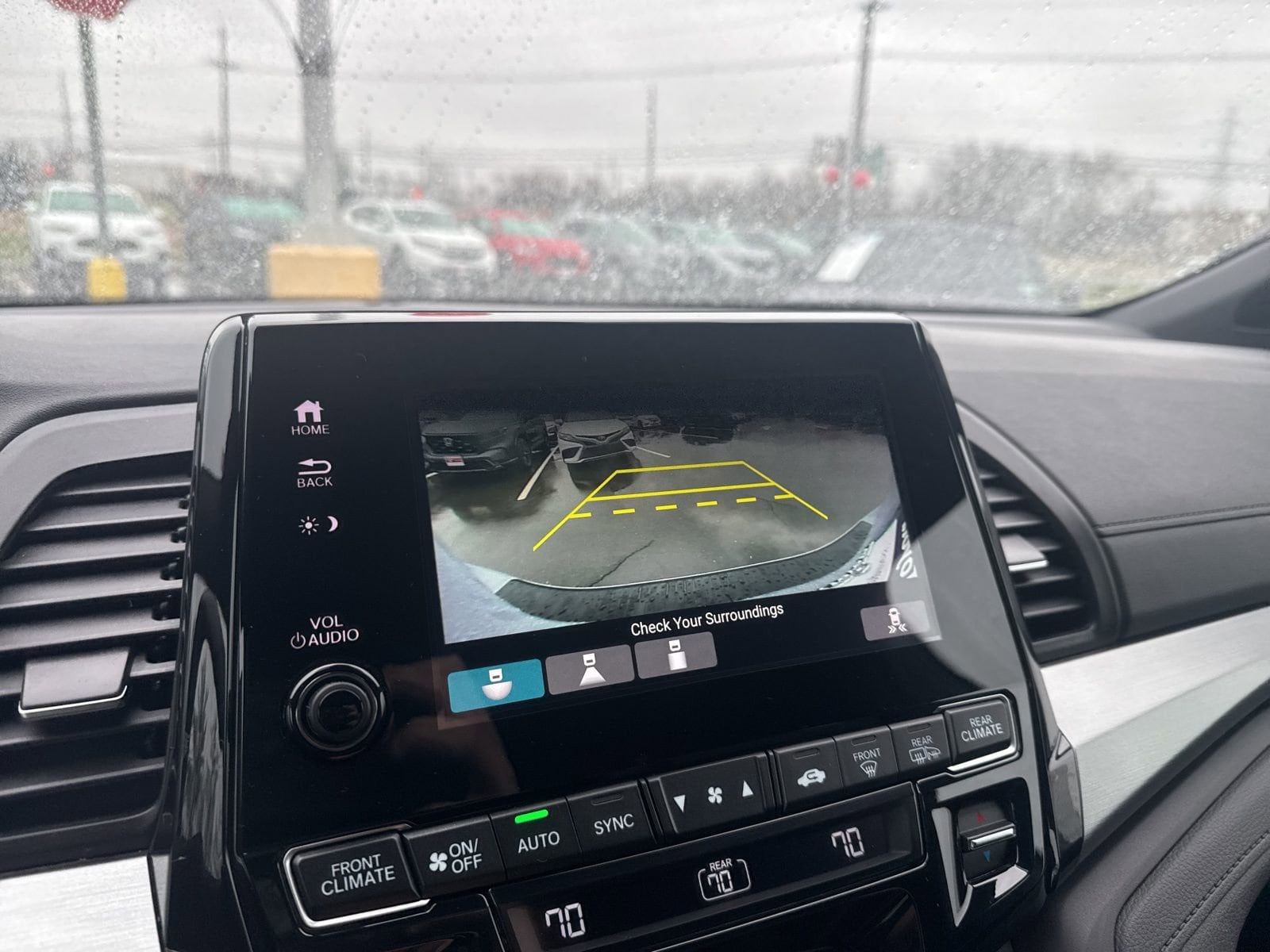 Thumbnail: 2023 Honda Odyssey - 28