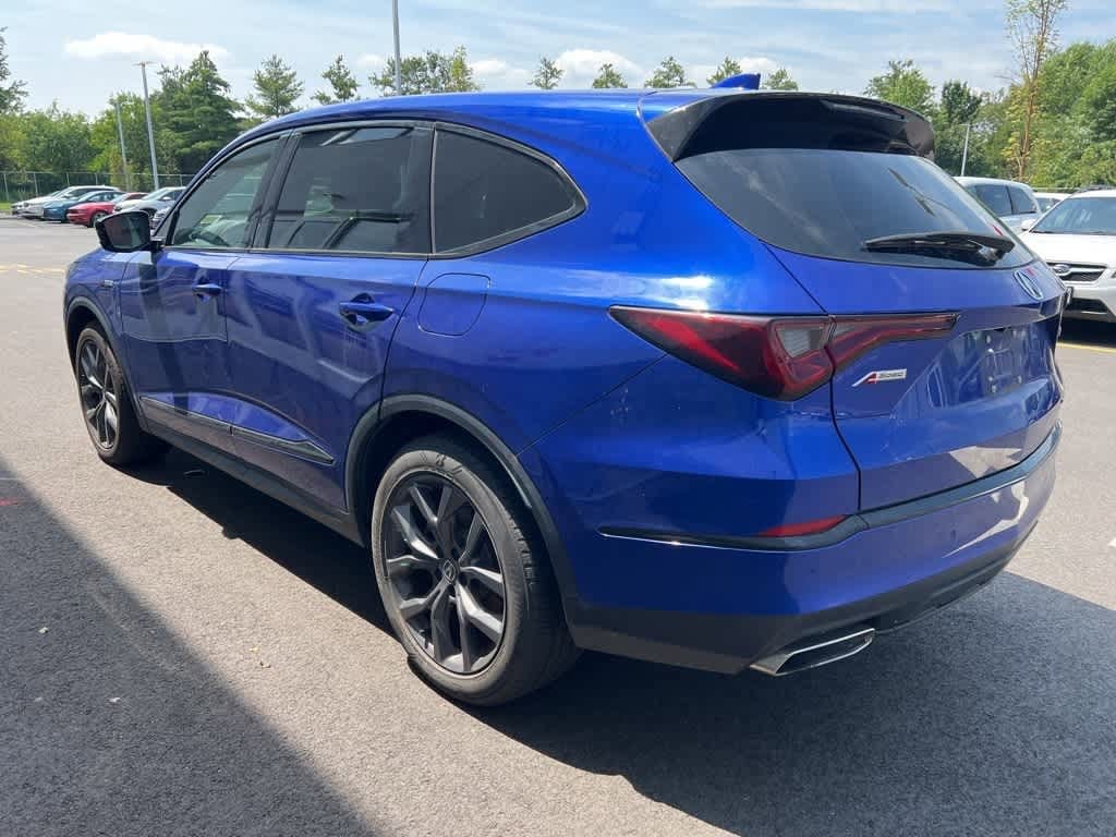 Thumbnail: 2022 Acura MDX - 4