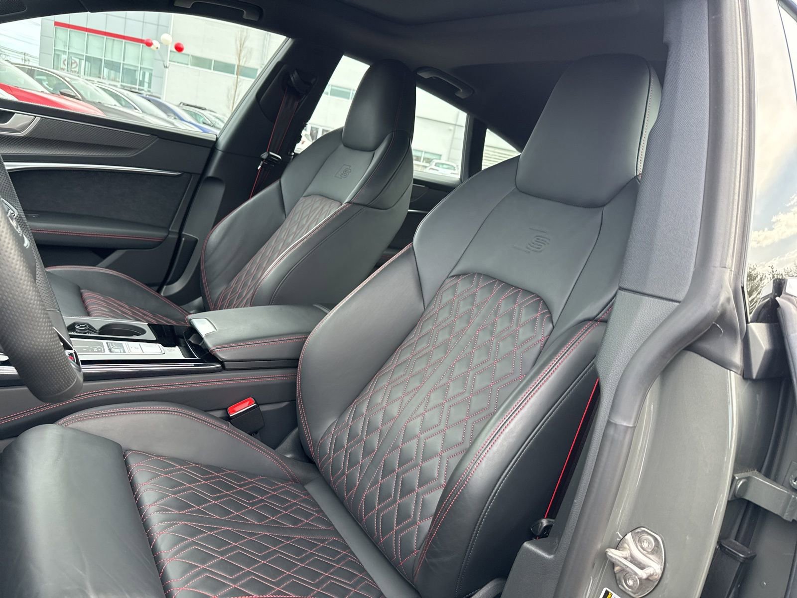 Thumbnail: 2024 Audi S7 - 18