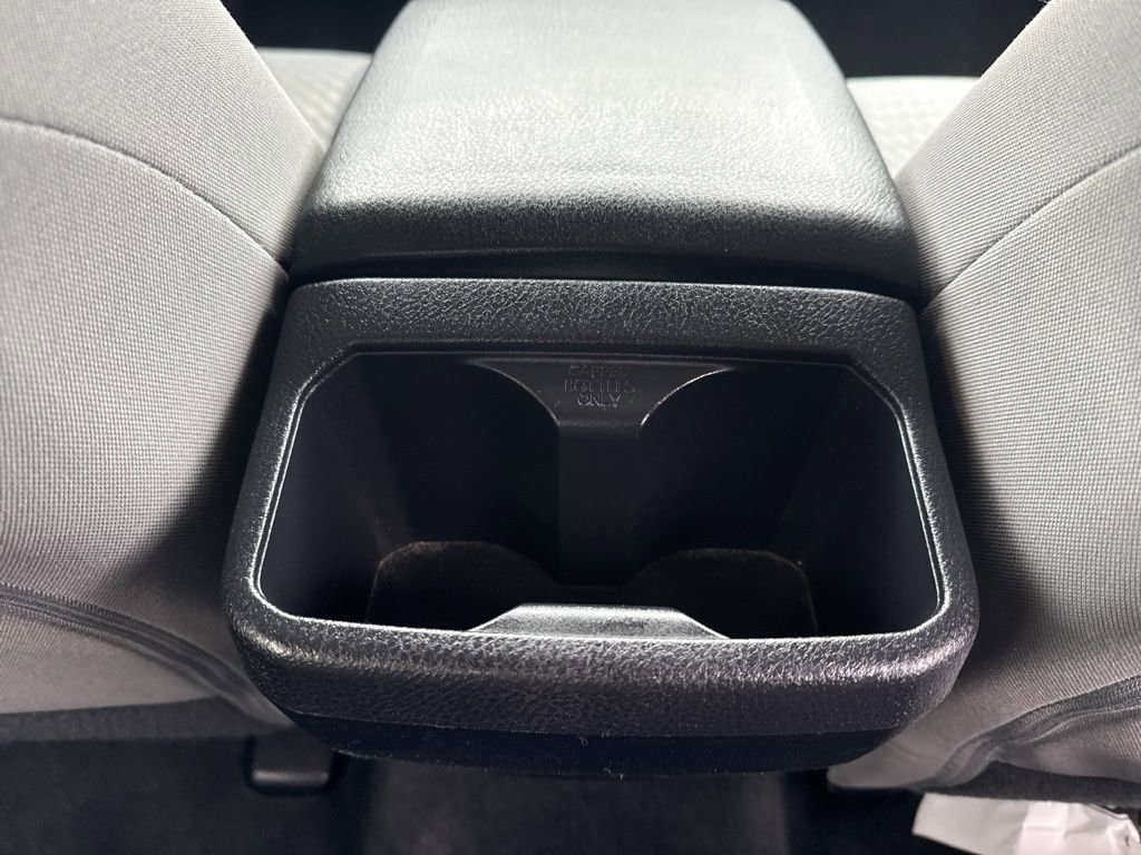 Thumbnail: 2021 Toyota Tacoma - 32