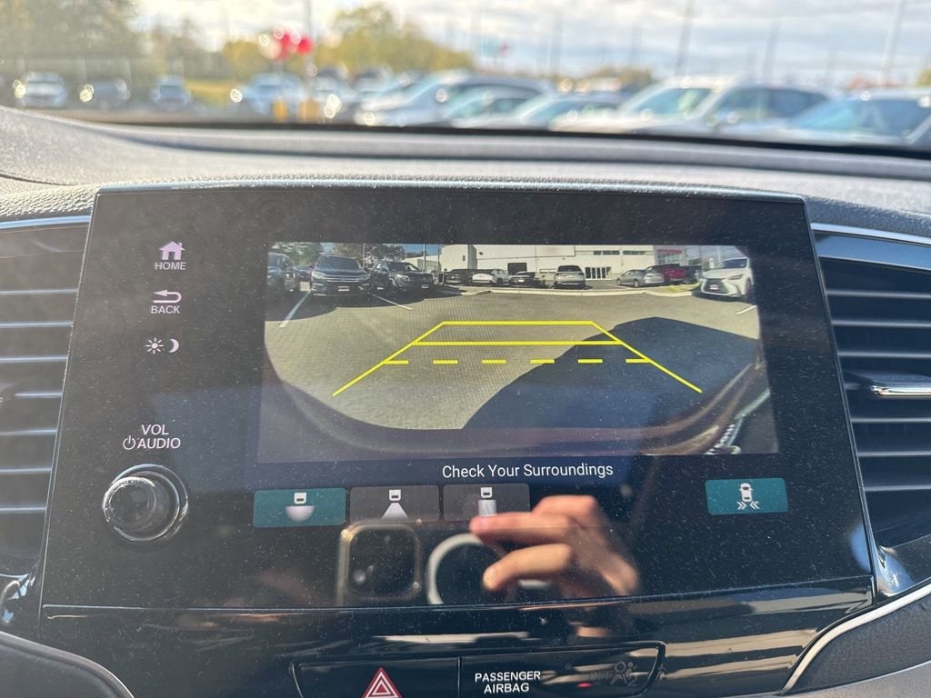 Thumbnail: 2022 Honda Pilot - 28