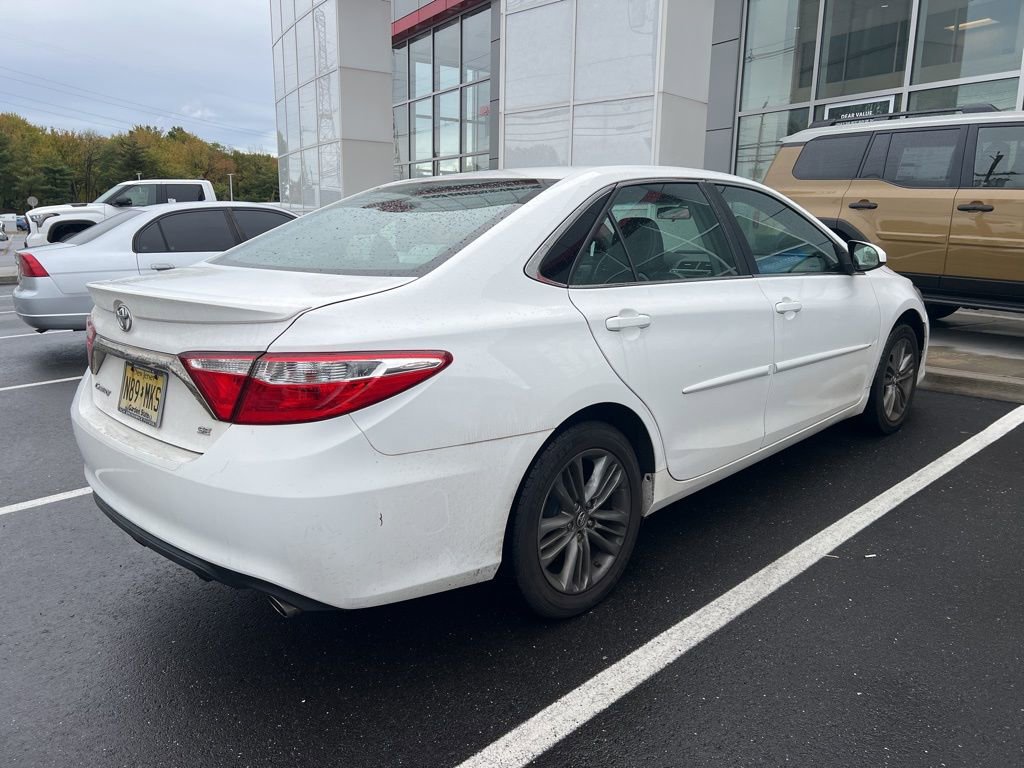 Thumbnail: 2017 Toyota Camry - 3