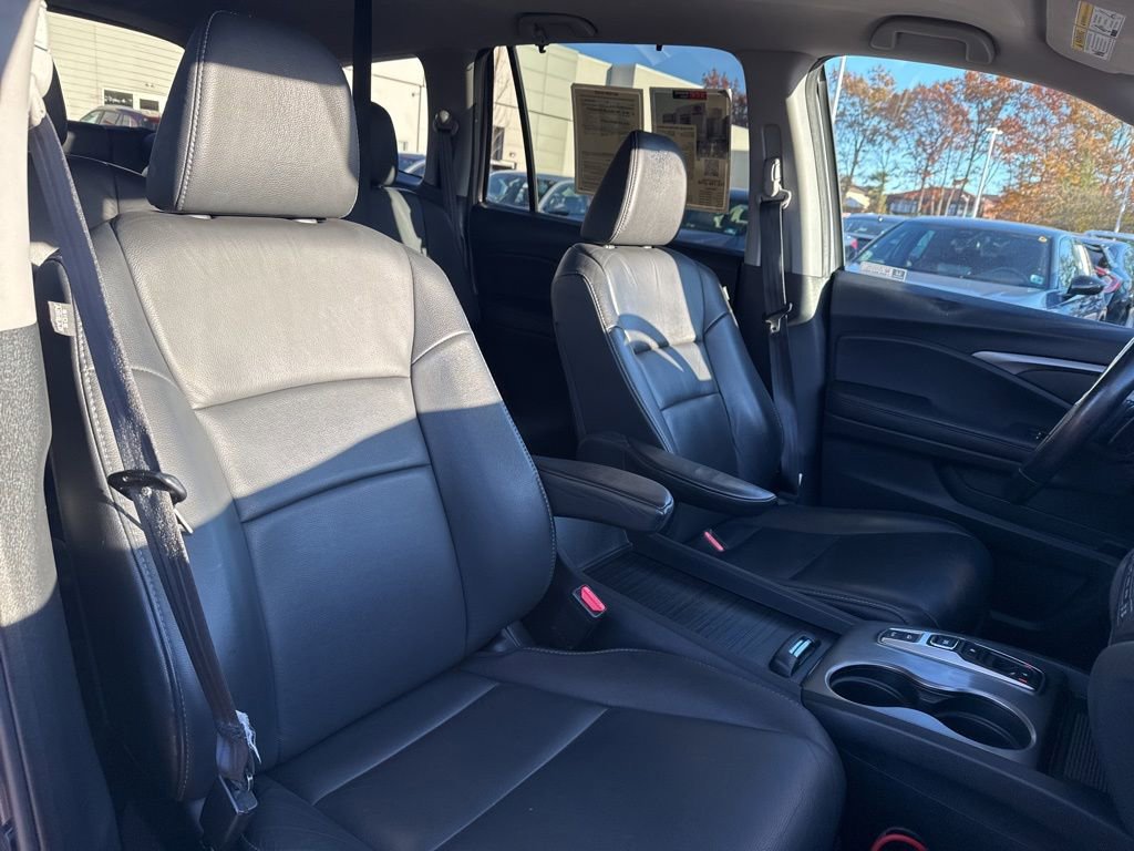 Thumbnail: 2022 Honda Pilot - 22