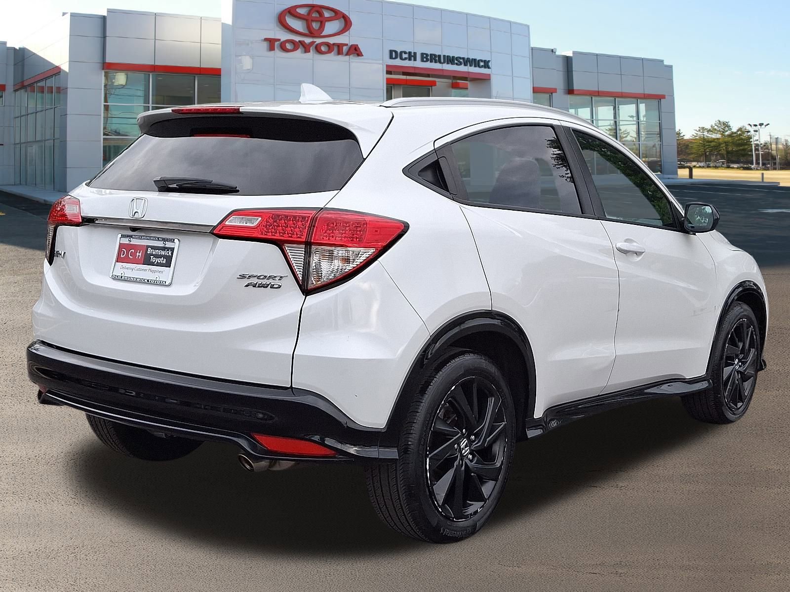 Thumbnail: 2021 Honda HR-V - 3