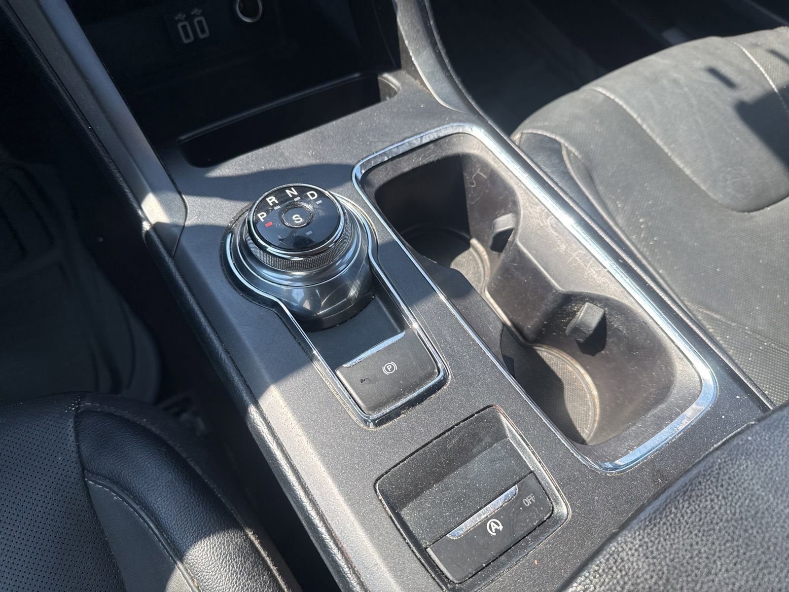 Thumbnail: 2020 Ford Fusion - 28