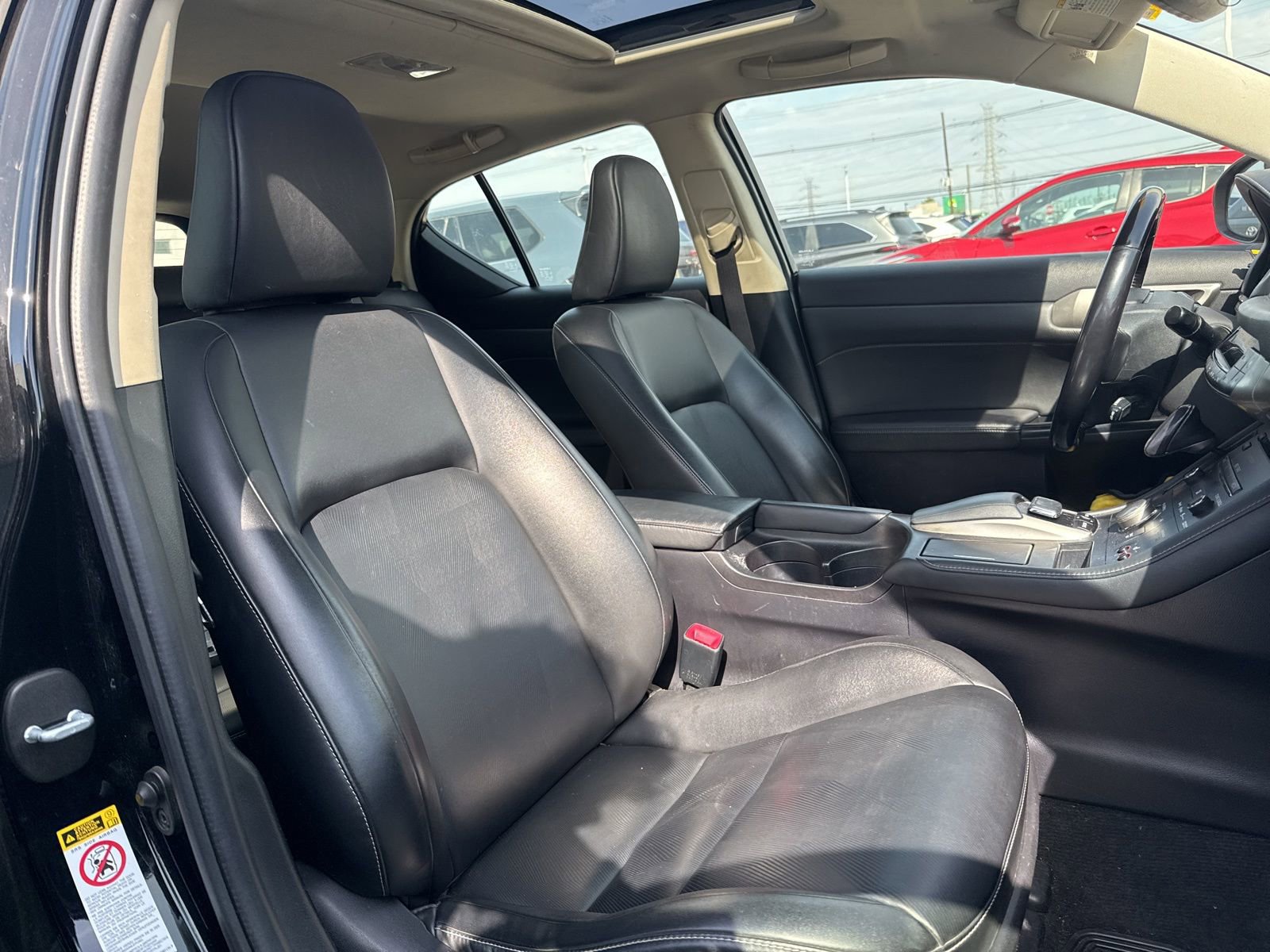 Thumbnail: 2015 Lexus CT - 18