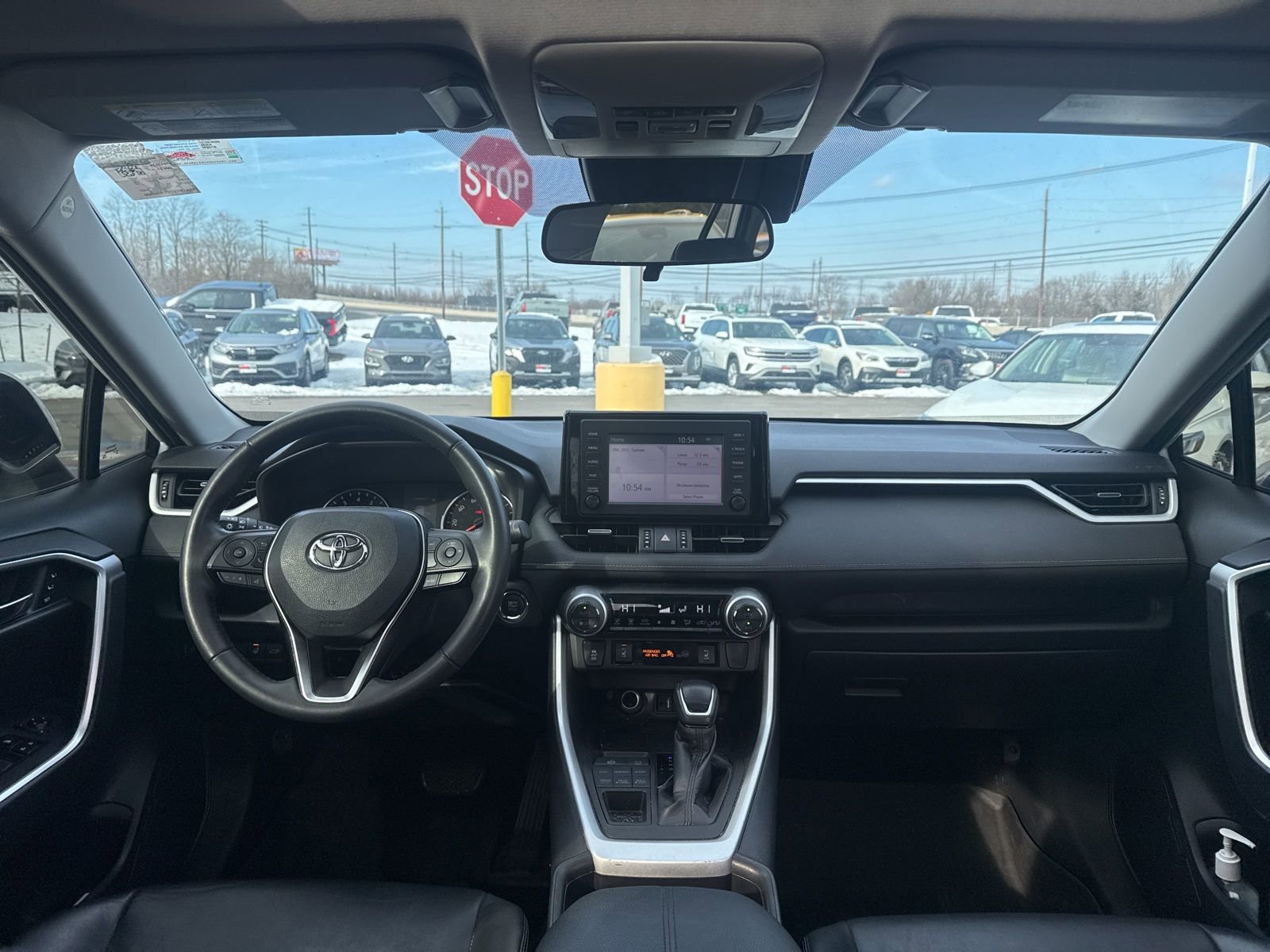 Thumbnail: 2019 Toyota RAV4 - 24