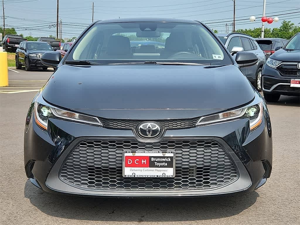 Used 2022 Toyota Corolla LE with VIN JTDVPMAE3NJ206269 for sale in North Brunswick, NJ