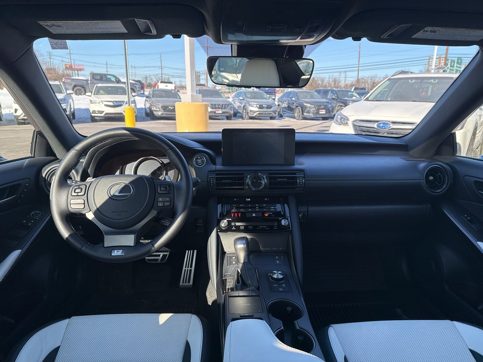 Thumbnail: 2023 Lexus IS - 23