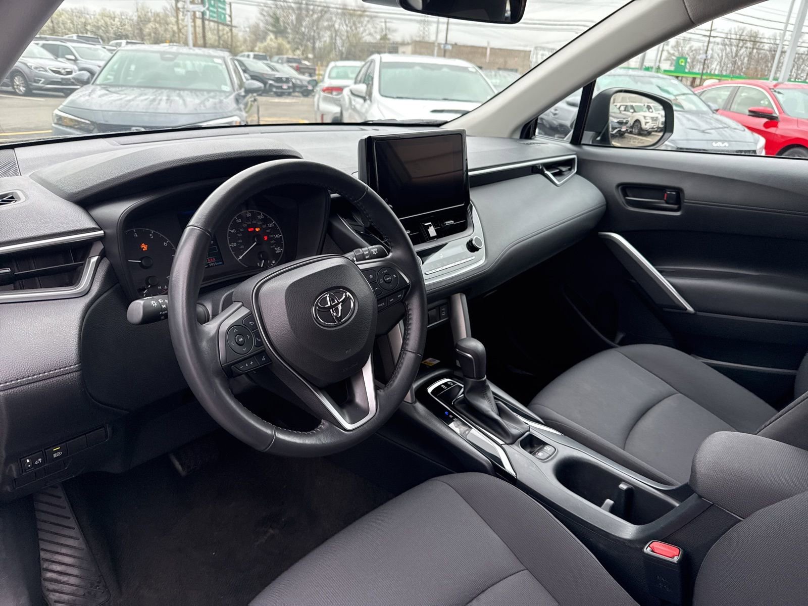 Thumbnail: 2023 Toyota Corolla Cross - 17