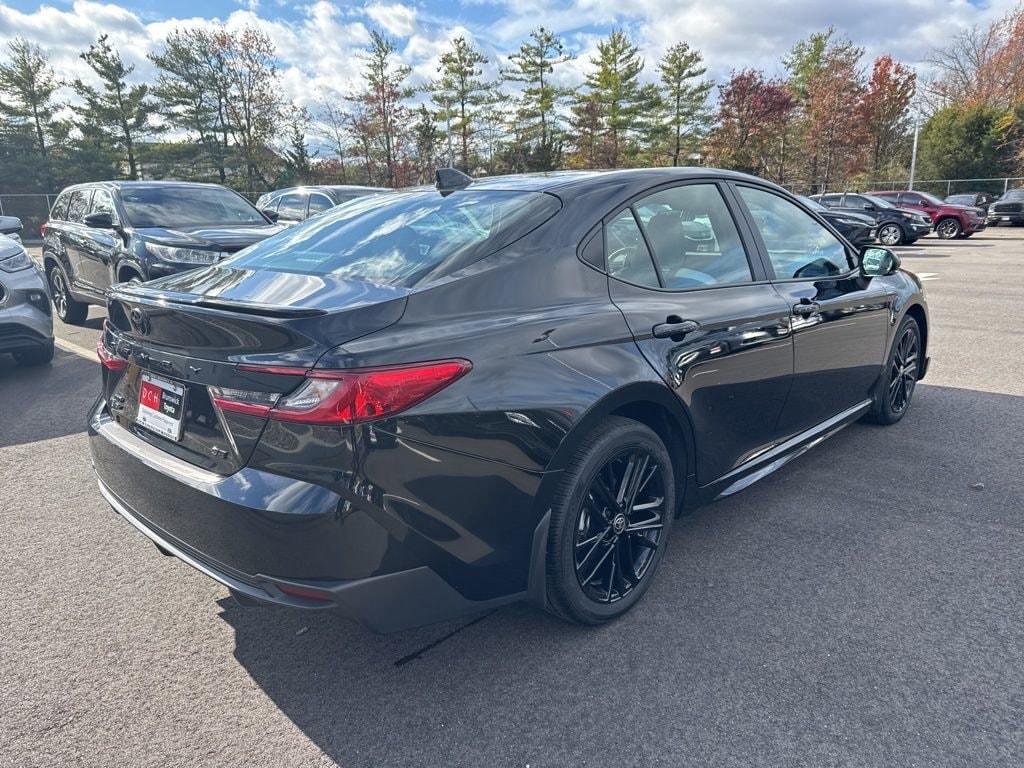 Thumbnail: 2025 Toyota Camry - 5