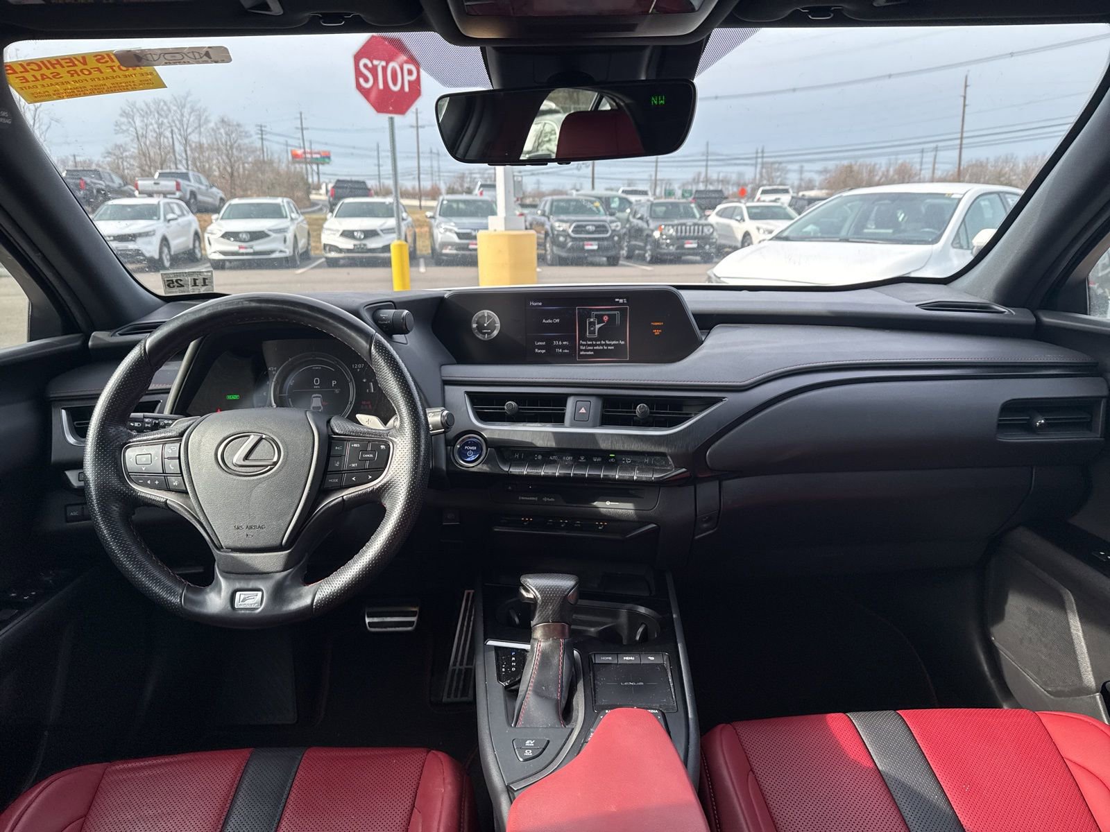 Thumbnail: 2020 Lexus UX - 24