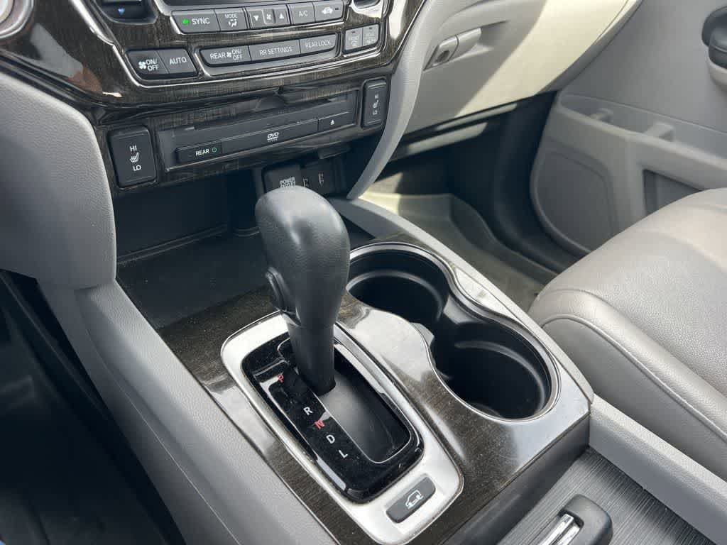 Thumbnail: 2016 Honda Pilot - 21