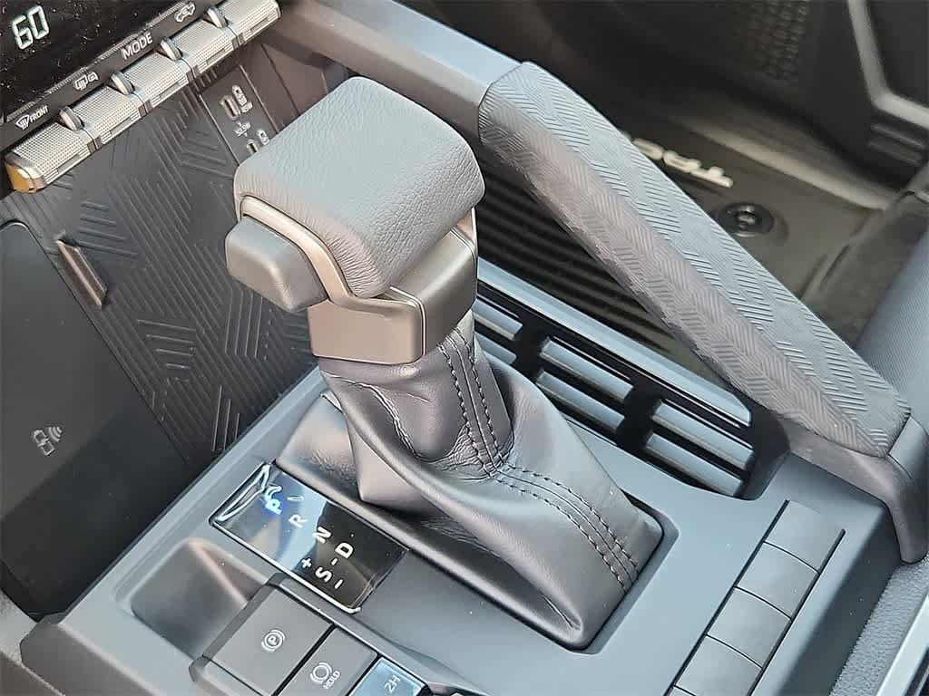 Thumbnail: 2025 Toyota Tacoma - 10
